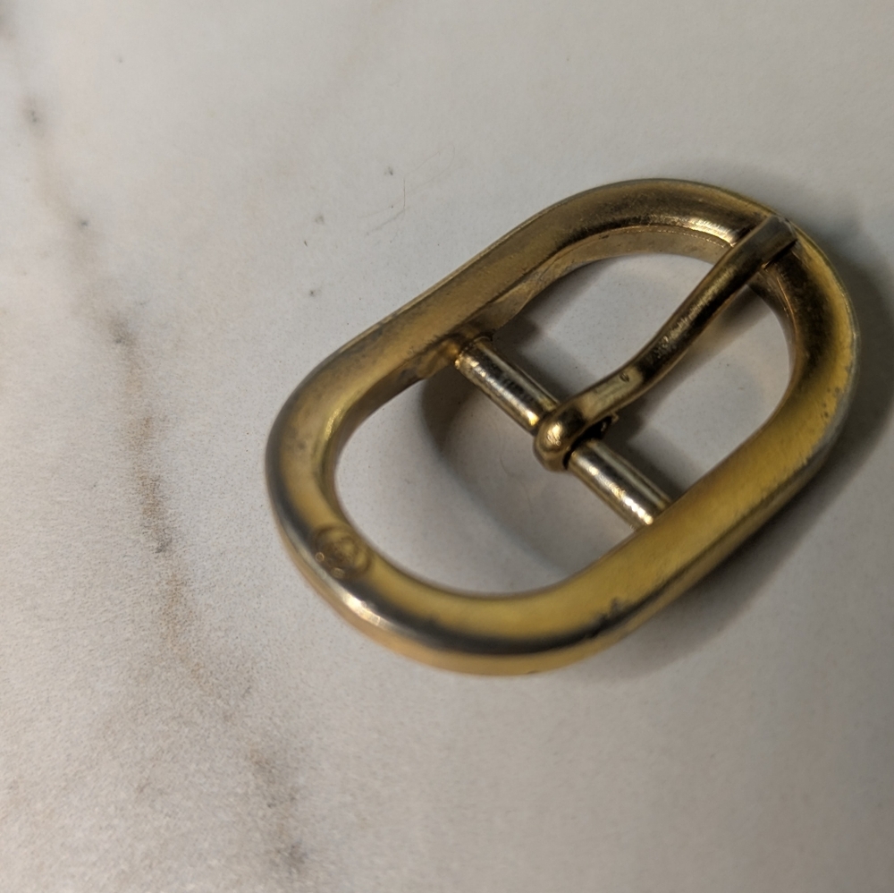 Vintage Gucci Gold Buckle From Purse Strap, Set Of Two - Picture 3 of 4